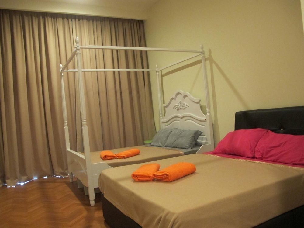 Luxury Suites @ Straits Quay Tanjung Bungah  Luaran gambar