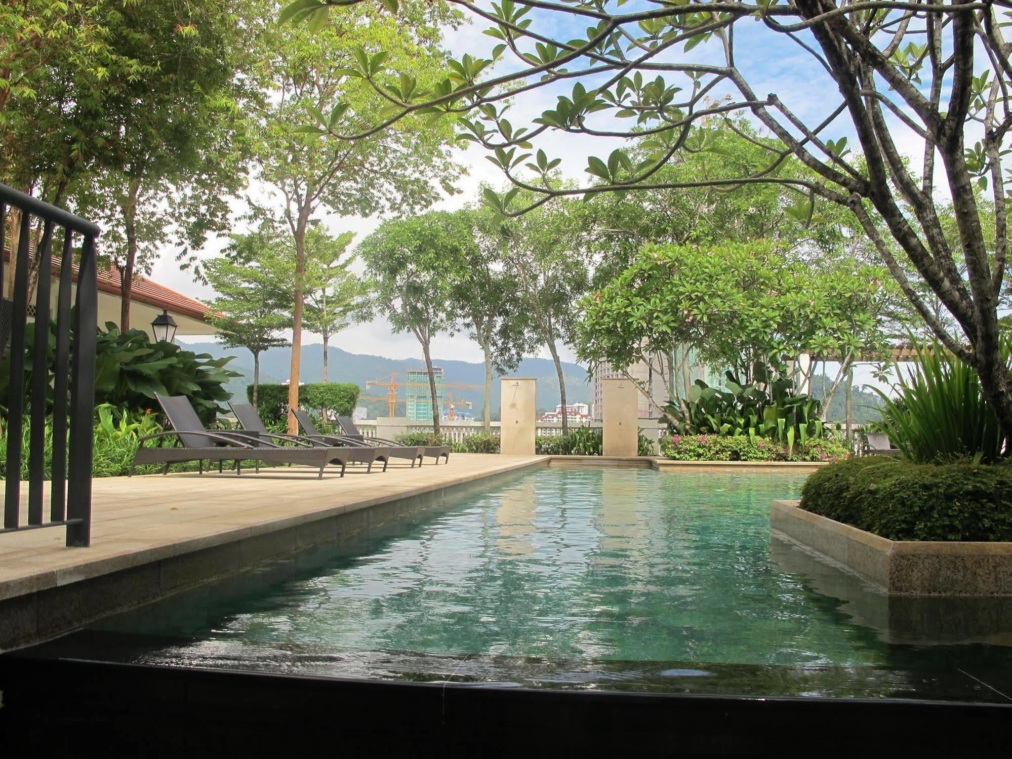 Luxury Suites @ Straits Quay Tanjung Bungah  Luaran gambar